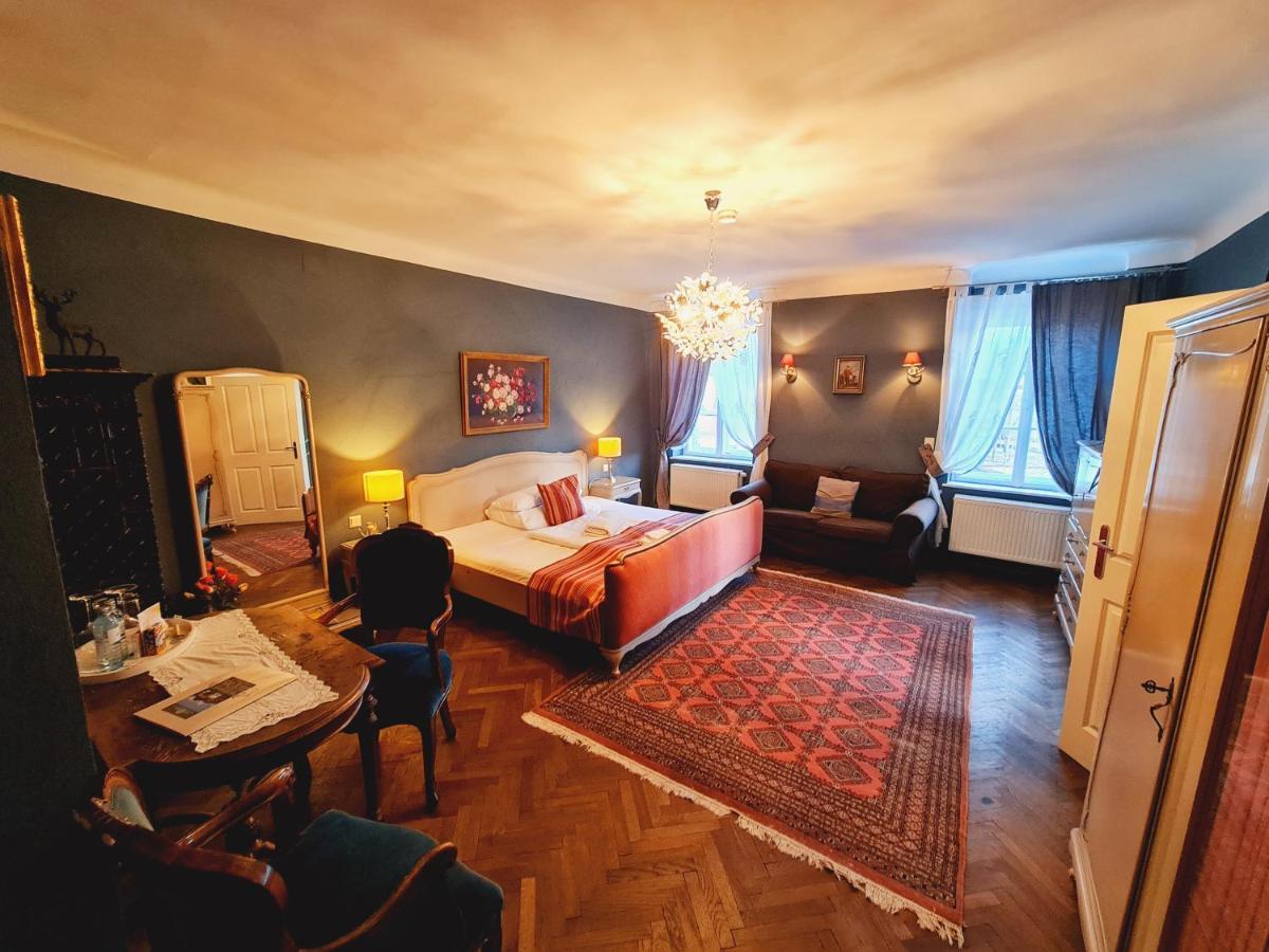 Bed and Breakfast Gewerkenschloessl Zeilinger Knittelfeld Exterior foto