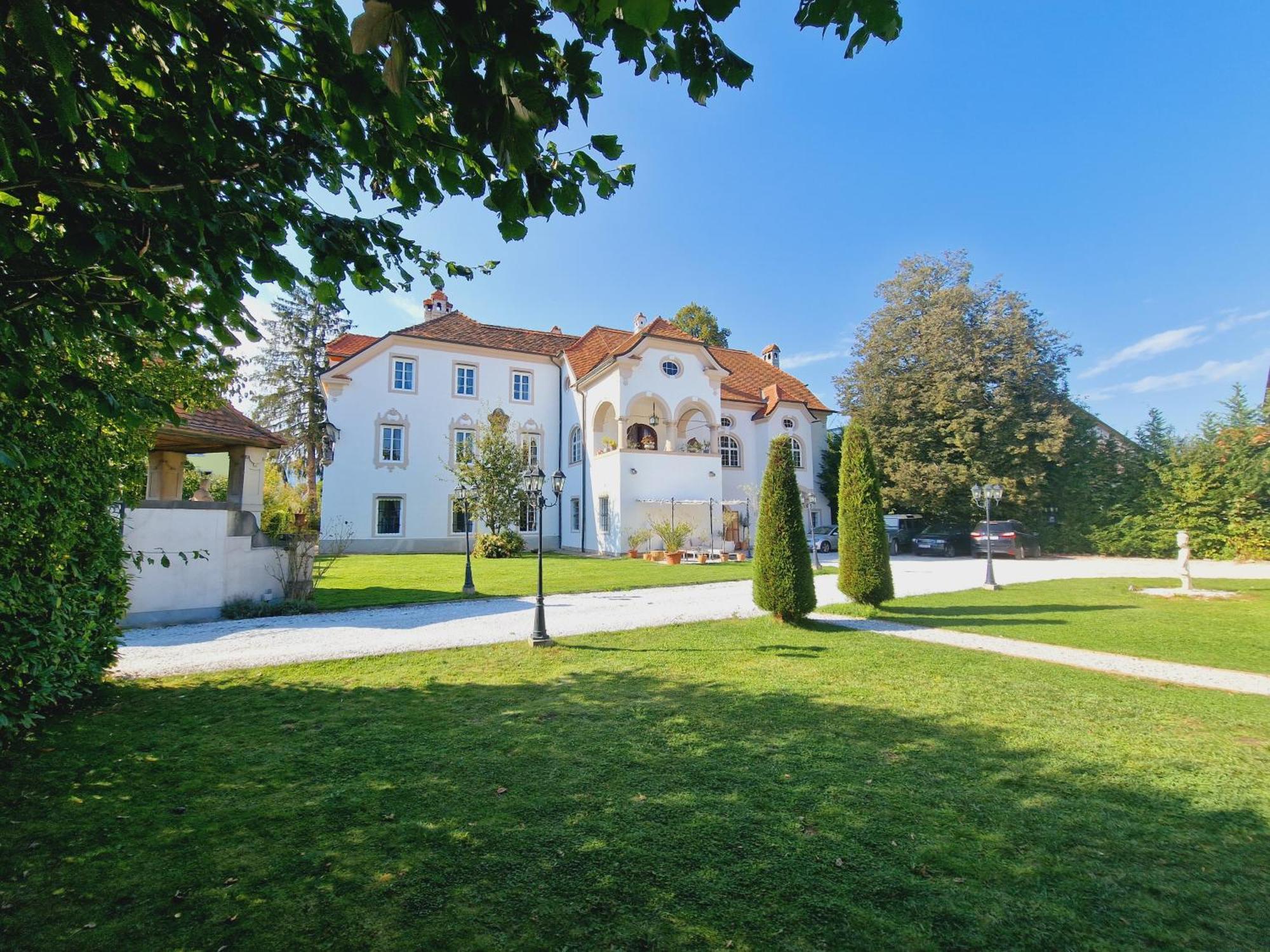 Bed and Breakfast Gewerkenschloessl Zeilinger Knittelfeld Exterior foto