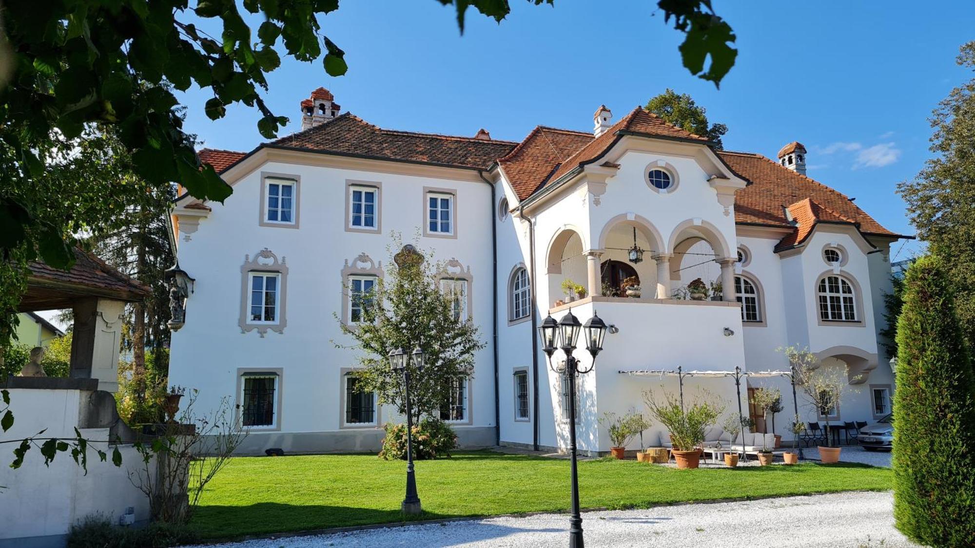 Bed and Breakfast Gewerkenschloessl Zeilinger Knittelfeld Exterior foto