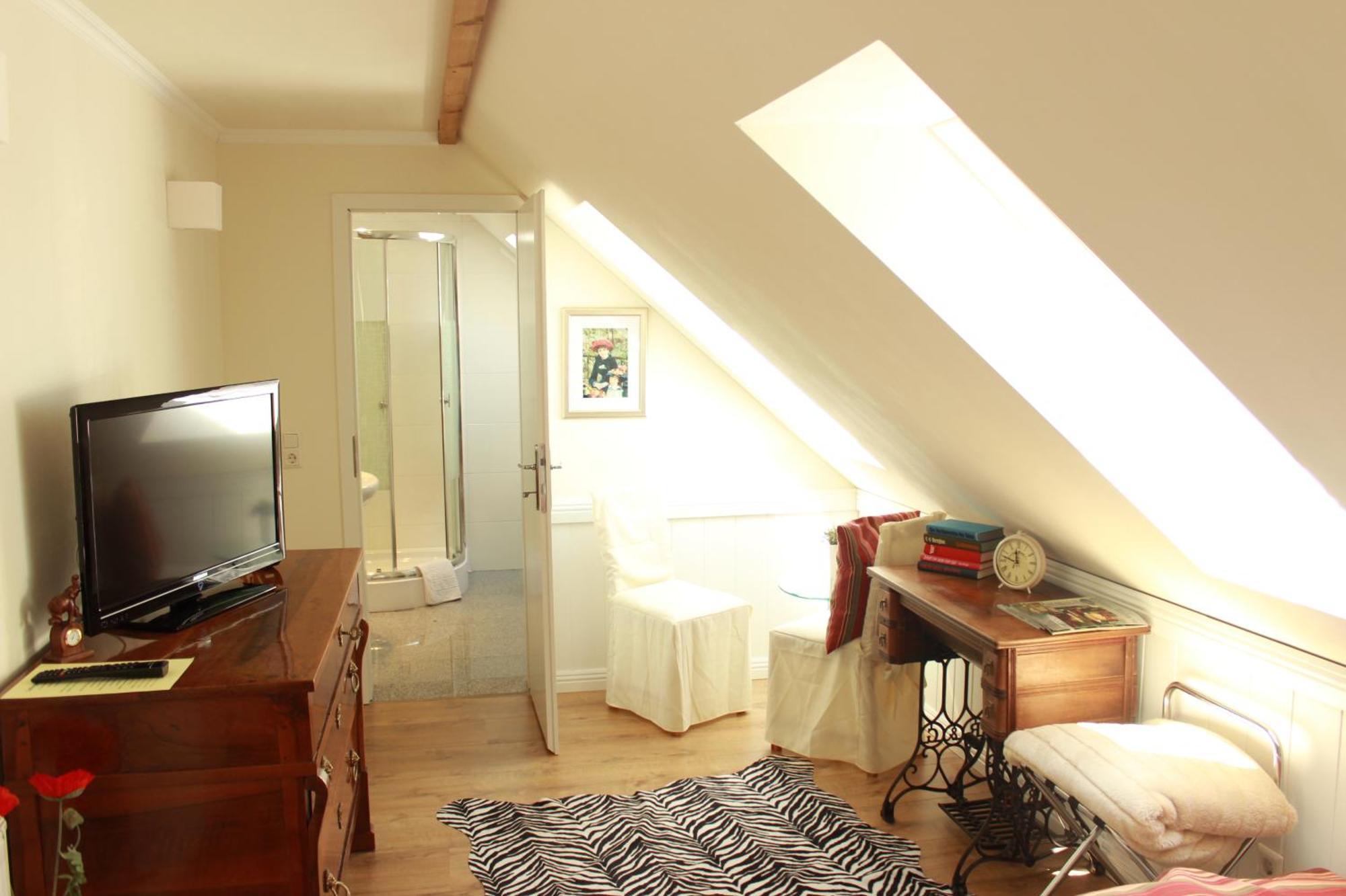 Bed and Breakfast Gewerkenschloessl Zeilinger Knittelfeld Habitación foto