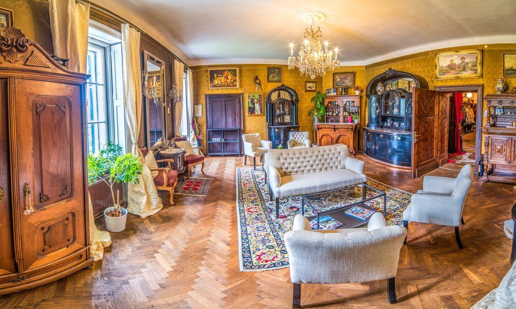 Bed and Breakfast Gewerkenschloessl Zeilinger Knittelfeld Exterior foto