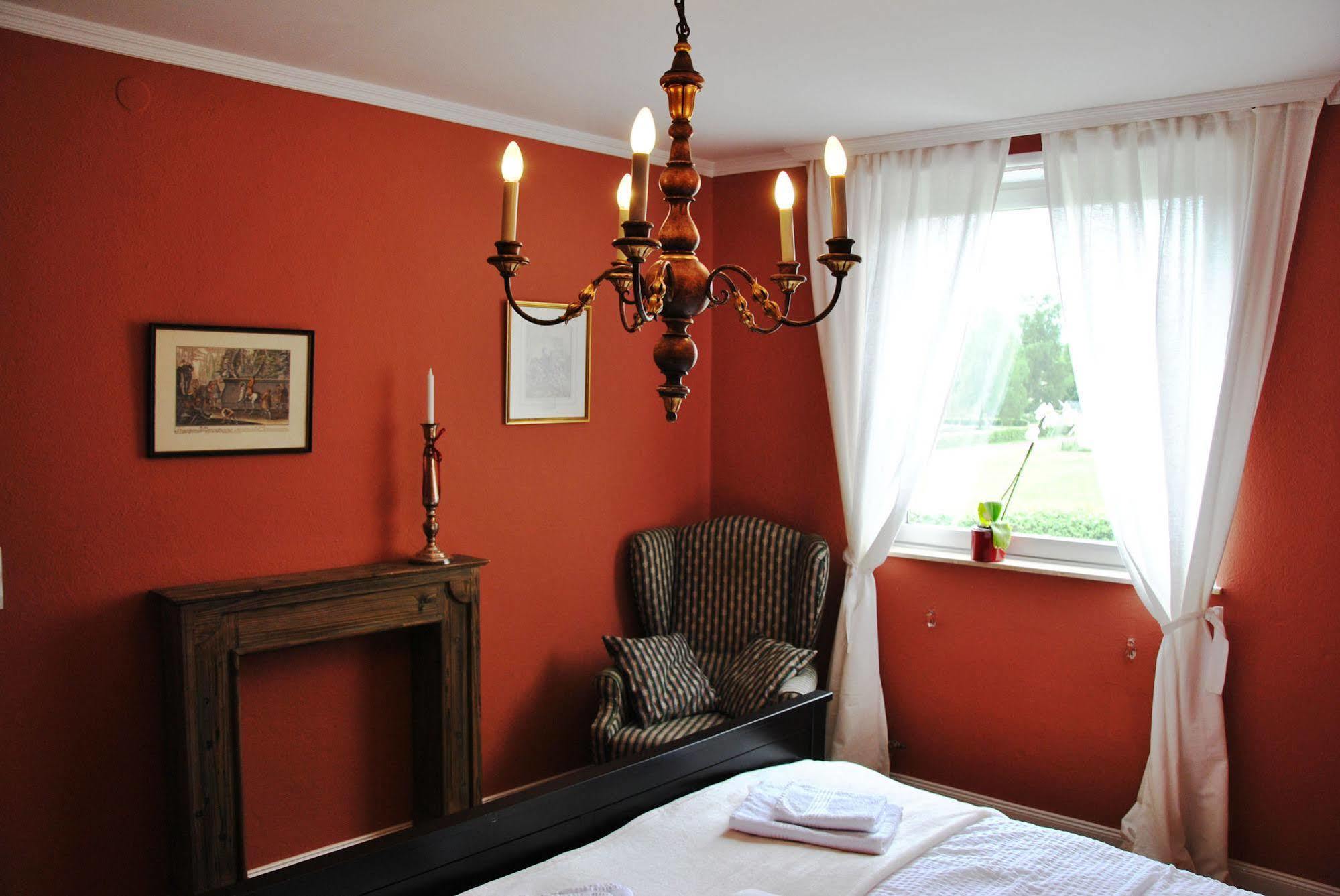 Bed and Breakfast Gewerkenschloessl Zeilinger Knittelfeld Exterior foto