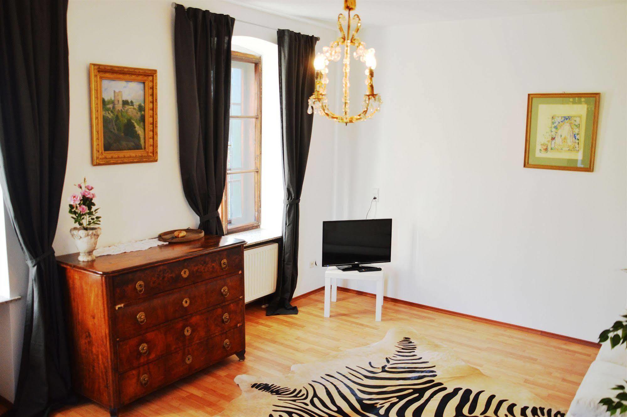 Bed and Breakfast Gewerkenschloessl Zeilinger Knittelfeld Exterior foto