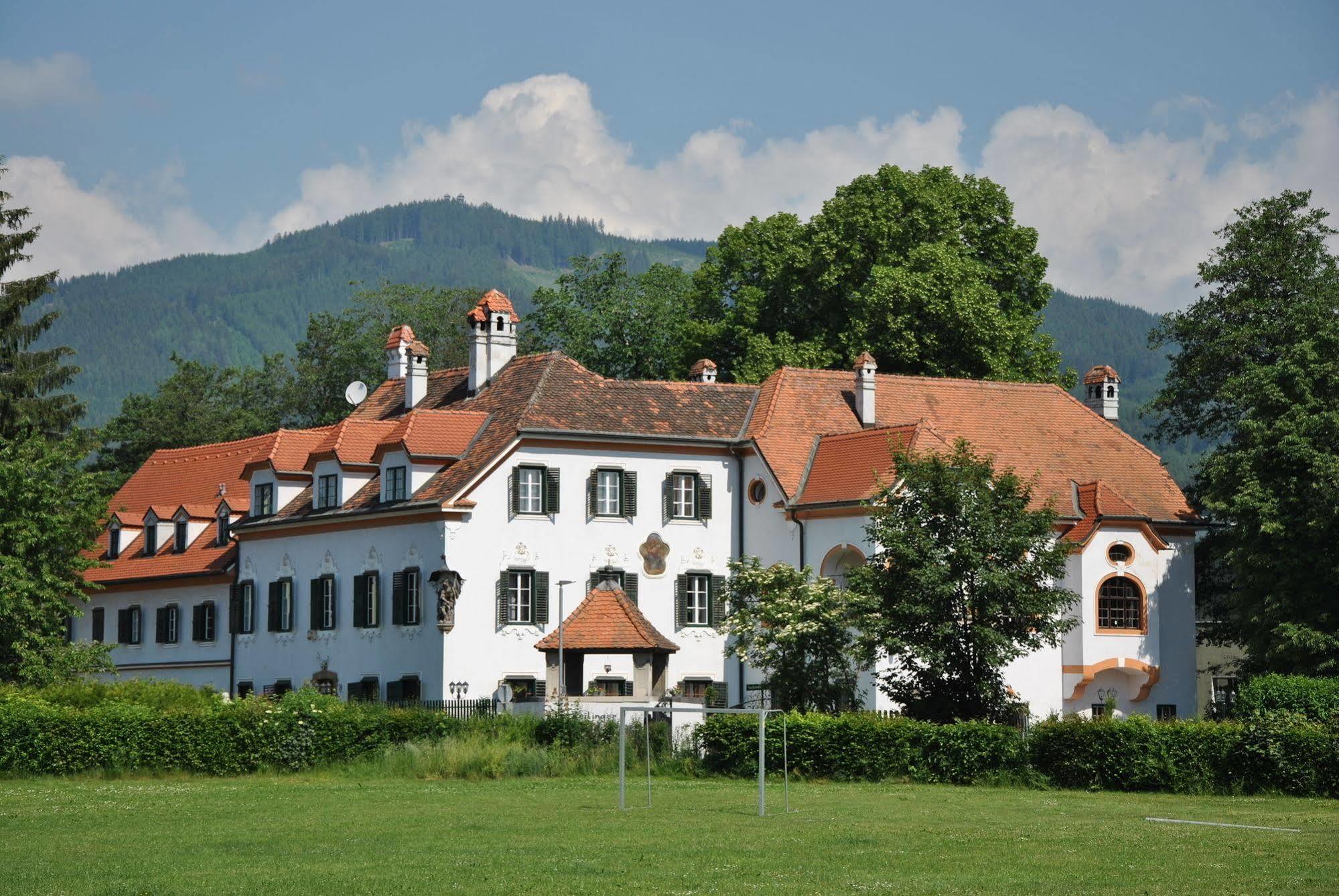 Bed and Breakfast Gewerkenschloessl Zeilinger Knittelfeld Exterior foto